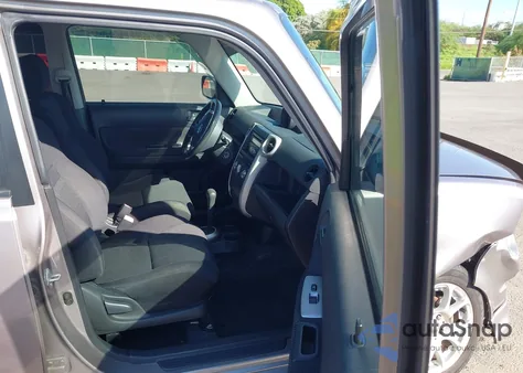 2006 Scion Xb from USA, damaged, VIN JTLKT324064034883